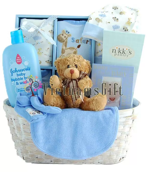 Gift hamper 2024 for baby boy