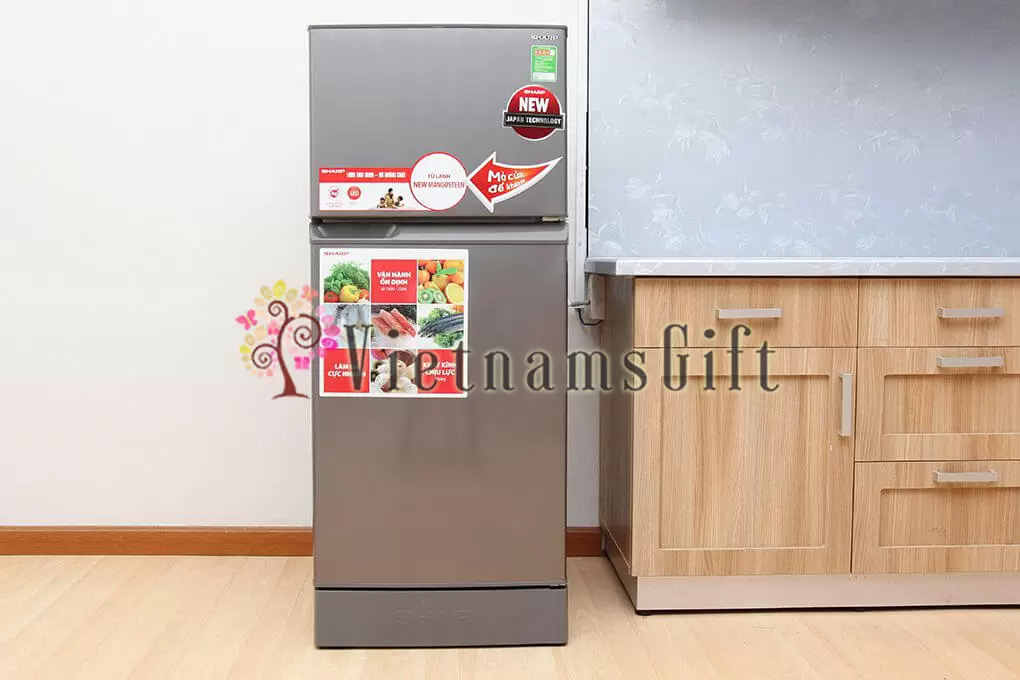 Refrigerator